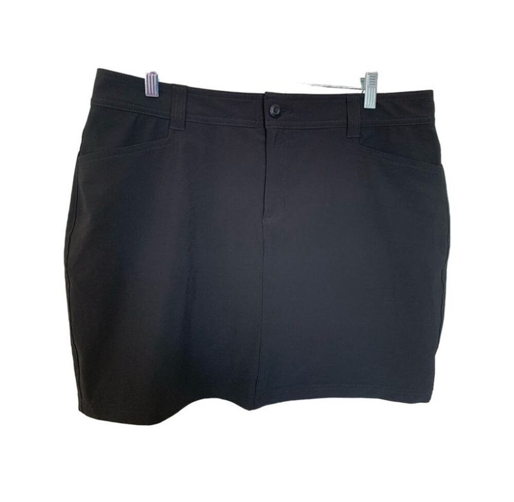 Eddie Bauer Skort size 12 Black